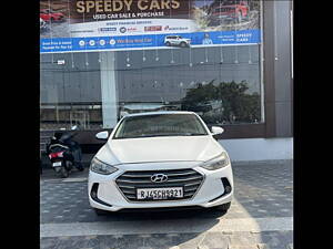 Second Hand Hyundai Elantra 1.6 SX (O) AT in Jaipur