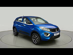 Second Hand Tata Nexon XM in Delhi