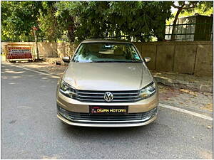 Second Hand Volkswagen Vento Highline Petrol in Delhi