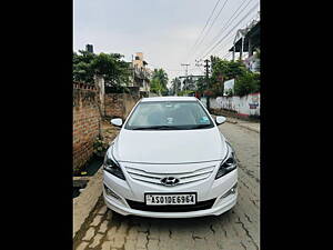 Second Hand Hyundai Verna 1.6 CRDI SX in Guwahati