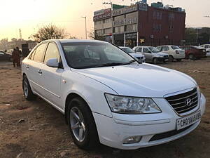 Second Hand Hyundai Sonata 2.0 CRDi M/T in Chandigarh