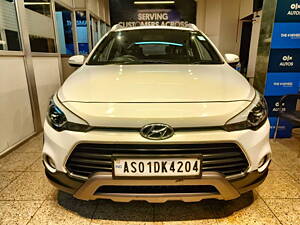 Second Hand Hyundai i20 Active 1.2 SX in Kolkata