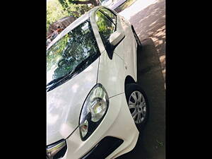 Second Hand Honda Brio S MT in Chandigarh