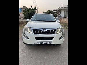Second Hand Mahindra XUV500 W6 in Chandigarh