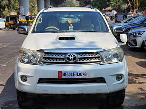 Second Hand Toyota Fortuner 3.0 MT in Mumbai