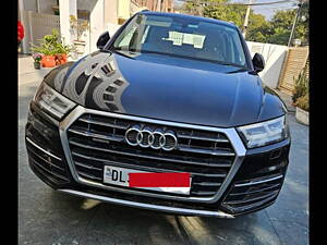 Second Hand Audi Q5 40 TDI Premium Plus in Meerut