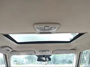 Second Hand Mahindra XUV300 W8 (O) 1.5 Diesel [2020] in Nashik