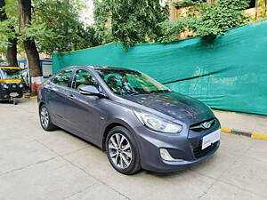 Second Hand Hyundai Verna Fluidic 1.6 CRDi SX in Mumbai