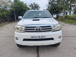 Second Hand Toyota Fortuner 3.0 MT in Bhopal