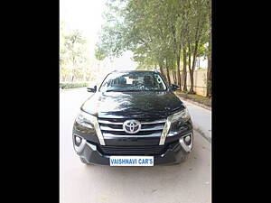 Second Hand Toyota Fortuner 2.8 4x4 MT [2016-2020] in Hyderabad