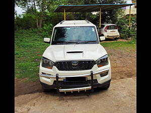 Second Hand Mahindra Scorpio S8 in Raipur