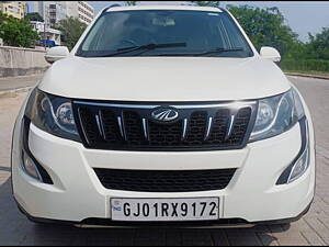 Second Hand Mahindra XUV500 W10 in Ahmedabad