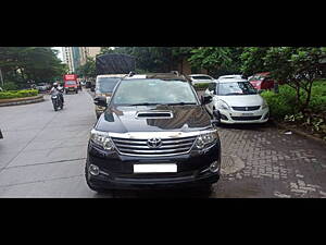 Second Hand Toyota Fortuner 3.0 4x2 AT in Mumbai