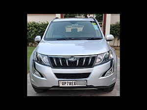 Second Hand महिंद्रा XUV500 w10 1.99 in कानपुर