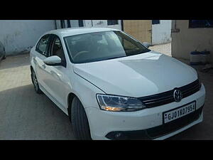 Used Volkswagen Jetta, Volkswagen Jetta Second Hand Cars - CarWale