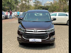 Second Hand Toyota Innova Crysta 2.4 V Diesel in Mumbai