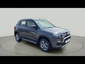 Second Hand Maruti Suzuki Vitara Brezza ZDi Plus in Surat