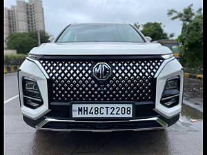 Second Hand MG Hector Plus Savvy Pro 1.5 Turbo Petrol CVT 7 STR in Mumbai