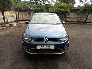 Second Hand Volkswagen Ameo Highline Plus 1.5L AT (D)16 Alloy in Pune