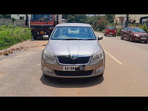 Second Hand Skoda Rapid Ambition TDI AT in Bangalore