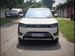 Second Hand Mahindra XUV300 W6 1.2 Petrol in Meerut