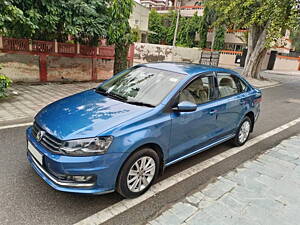 Second Hand Volkswagen Vento Highline Plus 1.5 (D) 16 Alloy in Rohtak