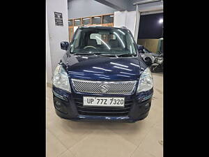 Second Hand Maruti Suzuki Wagon R VXI AMT in Kanpur