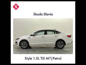 Second Hand Skoda Slavia Style 1.0L TSI MT in Delhi