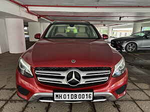 Second Hand मर्सिडीज़ बेंज़ GLC 220 डी स्पोर्ट in मुंबई