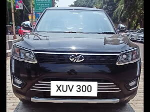 Second Hand Mahindra XUV300 1.5 W4 [2019-2020] in Kanpur