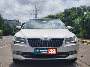 Second Hand Skoda Superb L&K TSI AT in Mumbai