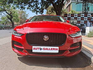 Second Hand Jaguar XE SE in Pune