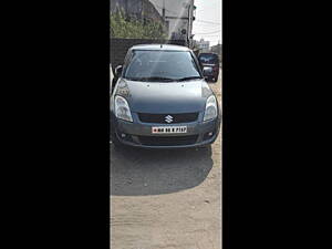 Second Hand Maruti Suzuki Swift VXi in Nagpur