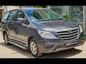 Second Hand Toyota Innova 2.5 G BS IV 7 STR in Bangalore