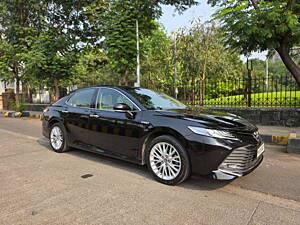 Second Hand Toyota Camry Hybrid in Mumbai