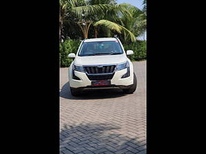 Second Hand Mahindra XUV500 W7 AT [2018-2020] in Surat