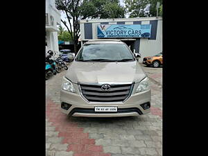 Second Hand Toyota Innova 2.5 G 8 STR BS-IV in Madurai