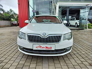 Second Hand Skoda Superb Elegance 2.0 TDI CR AT in Nashik