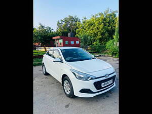 Second Hand Hyundai Elite i20 Magna 1.4 CRDI in Chandigarh