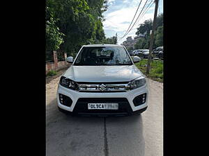 Second Hand Maruti Suzuki Vitara Brezza LXi in Delhi