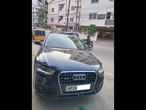 Second Hand ఆడి q3 2.0 tdi బేస్ గ్రేడ్ in హైదరాబాద్‍