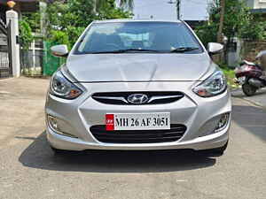 Second Hand हुंडई वरना फ़्लूइडीक 1.6 crdi sx in नागपुर