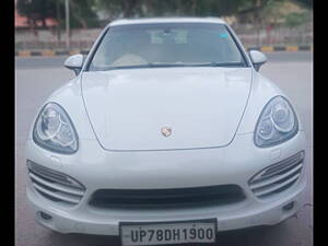 Second Hand Porsche Cayenne Diesel in Kanpur