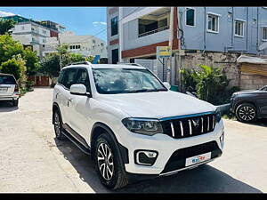 Second Hand Mahindra Scorpio Z8 L Diesel AT 2WD 7 STR [2022] in Hyderabad