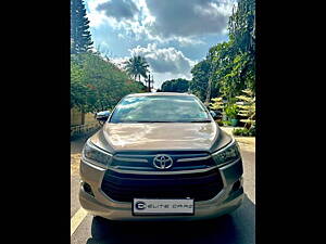 Second Hand Toyota Innova Crysta 2.8 GX AT 8 STR [2016-2020] in Bangalore