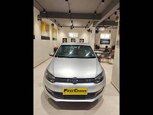 Second Hand Volkswagen Polo Highline1.2L (P) in Thane