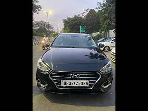 Second Hand Hyundai Verna SX 1.6 CRDi in Lucknow