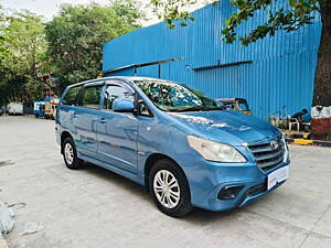 Second Hand Toyota Innova 2.5 G 7 STR BS-IV in Mumbai