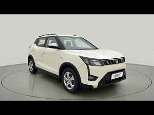 Second Hand महिंद्रा xuv300 w6 1.5 डीज़ल एएमटी [2020] in हैदराबाद