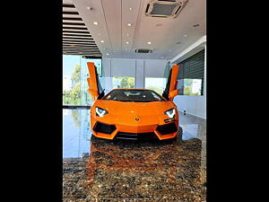 6 Used Lamborghini Cars In India Second Hand Lamborghini Cars For Sale In India Carwale